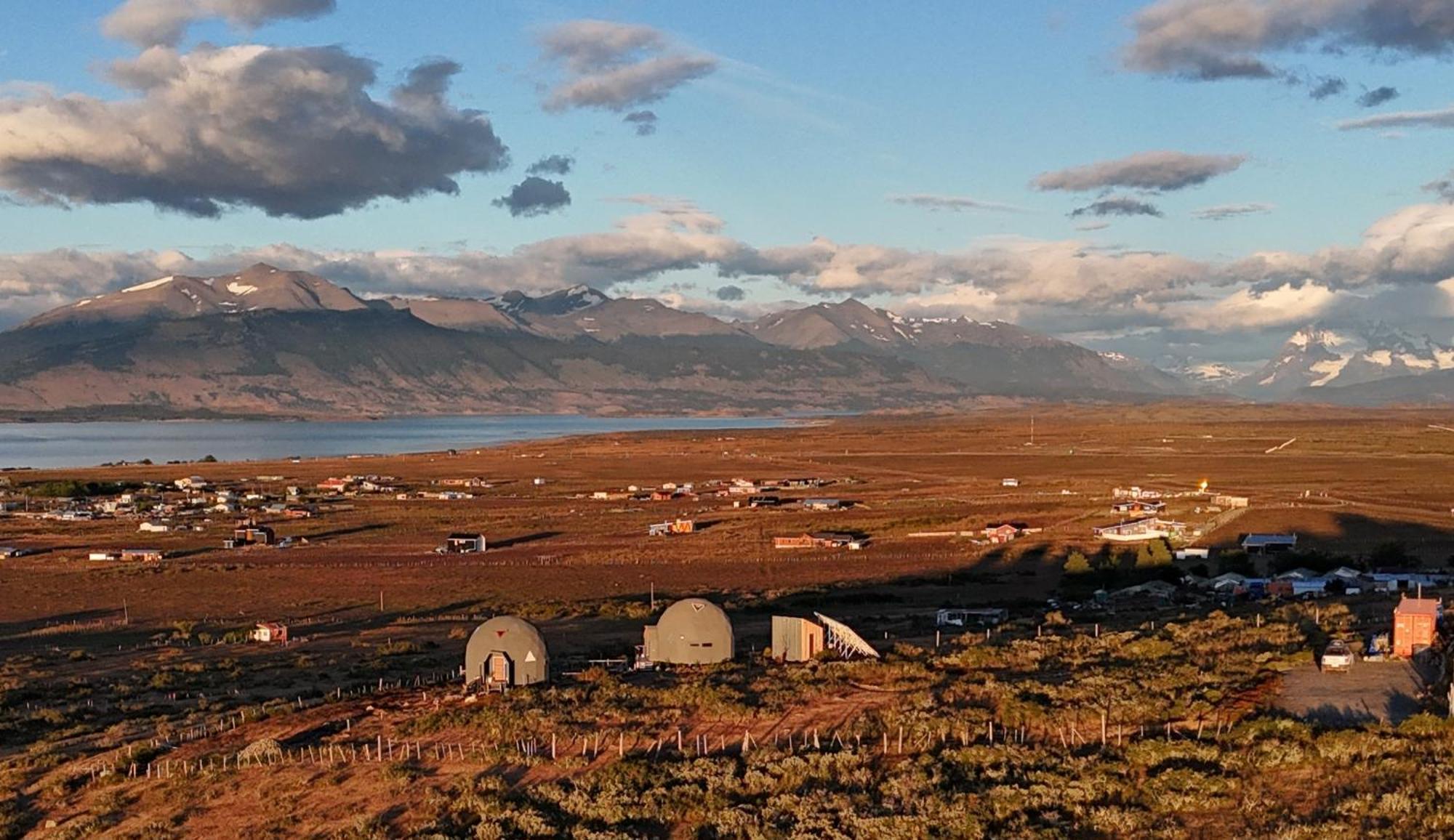 Dome With Stunning Glacier & Mountain Views 푸에르토나탈레스 외부 사진